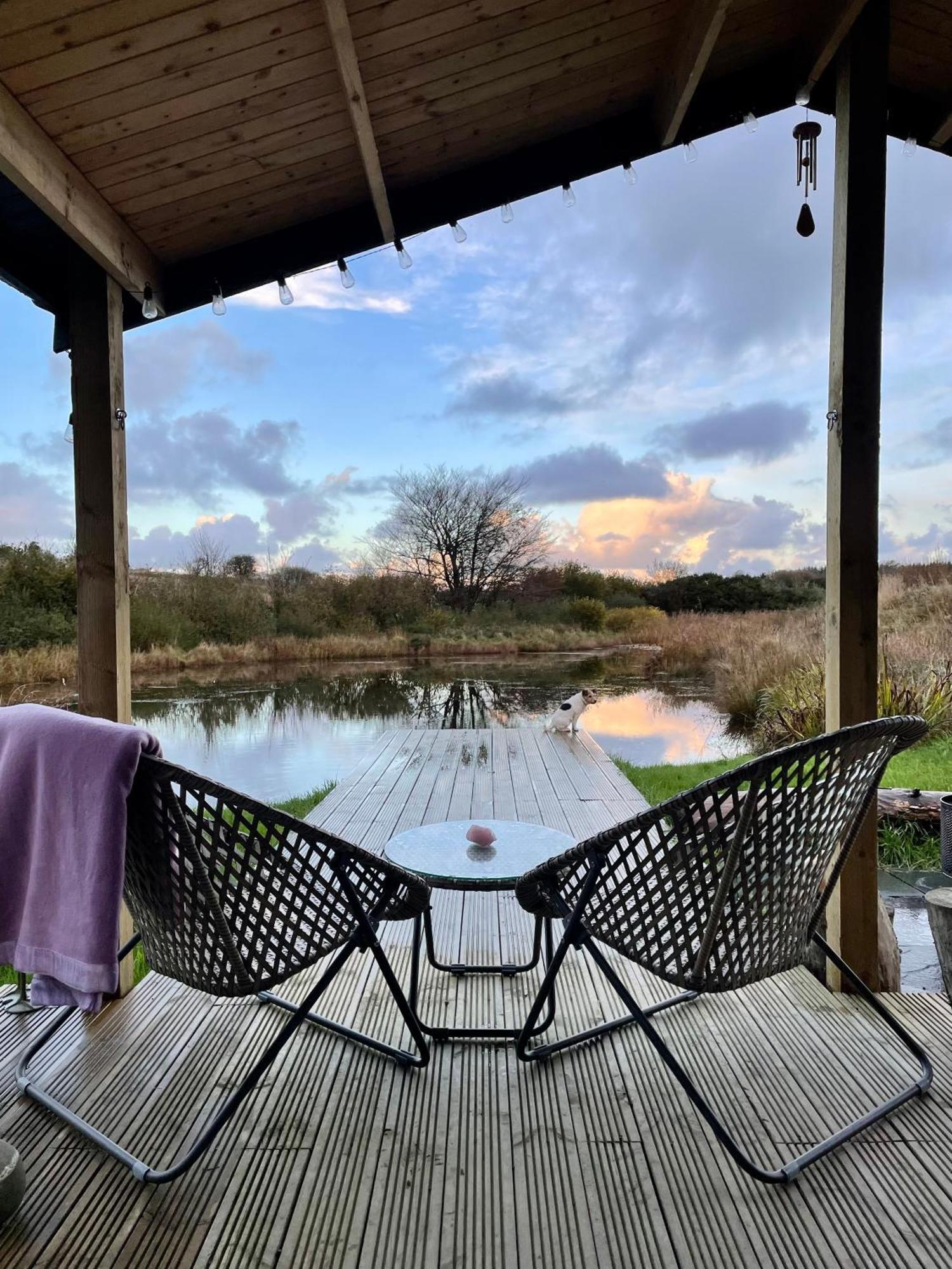 Lake Villa Holiday Cottages Holsworthy Eksteriør billede