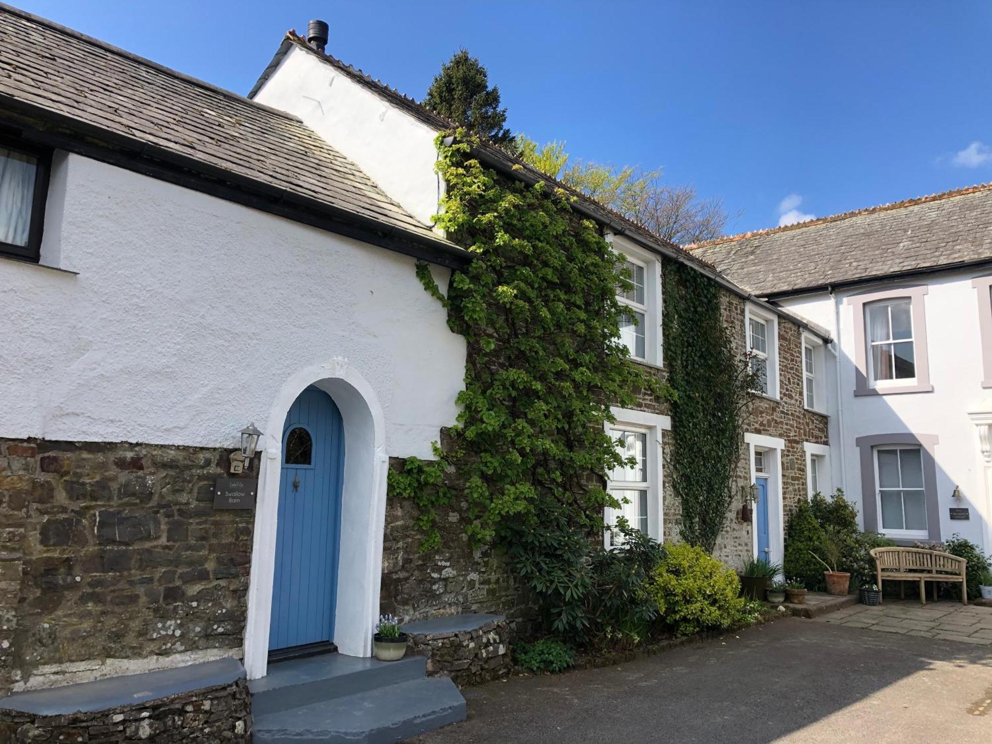 Lake Villa Holiday Cottages Holsworthy Eksteriør billede