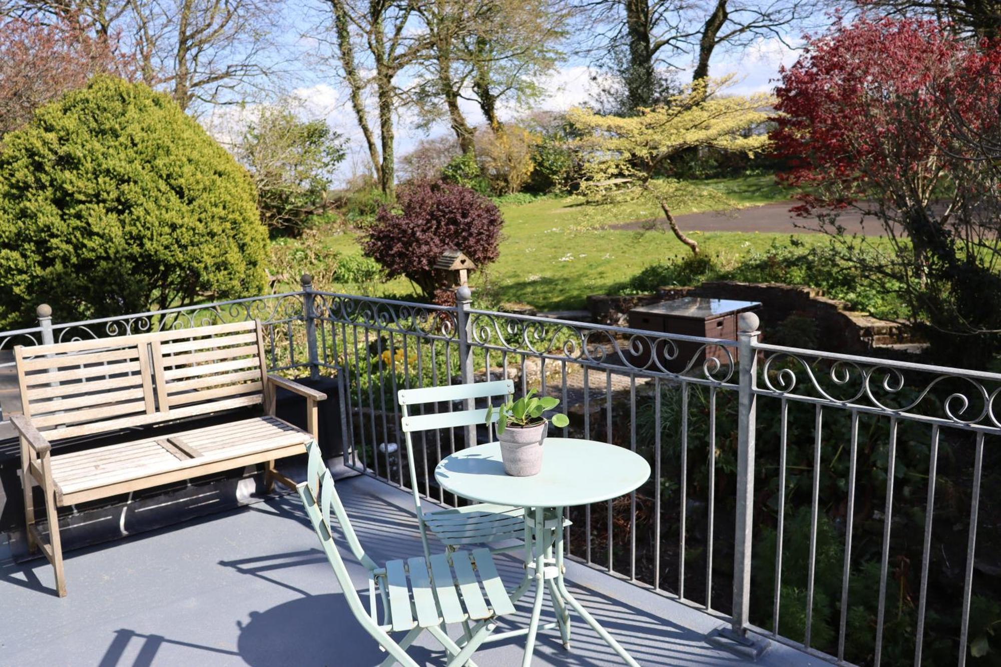 Lake Villa Holiday Cottages Holsworthy Eksteriør billede