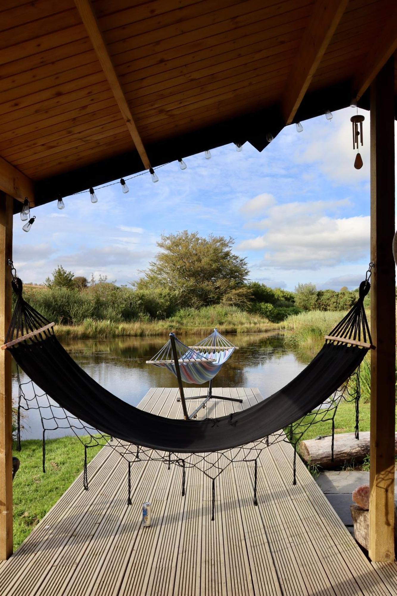 Lake Villa Holiday Cottages Holsworthy Eksteriør billede
