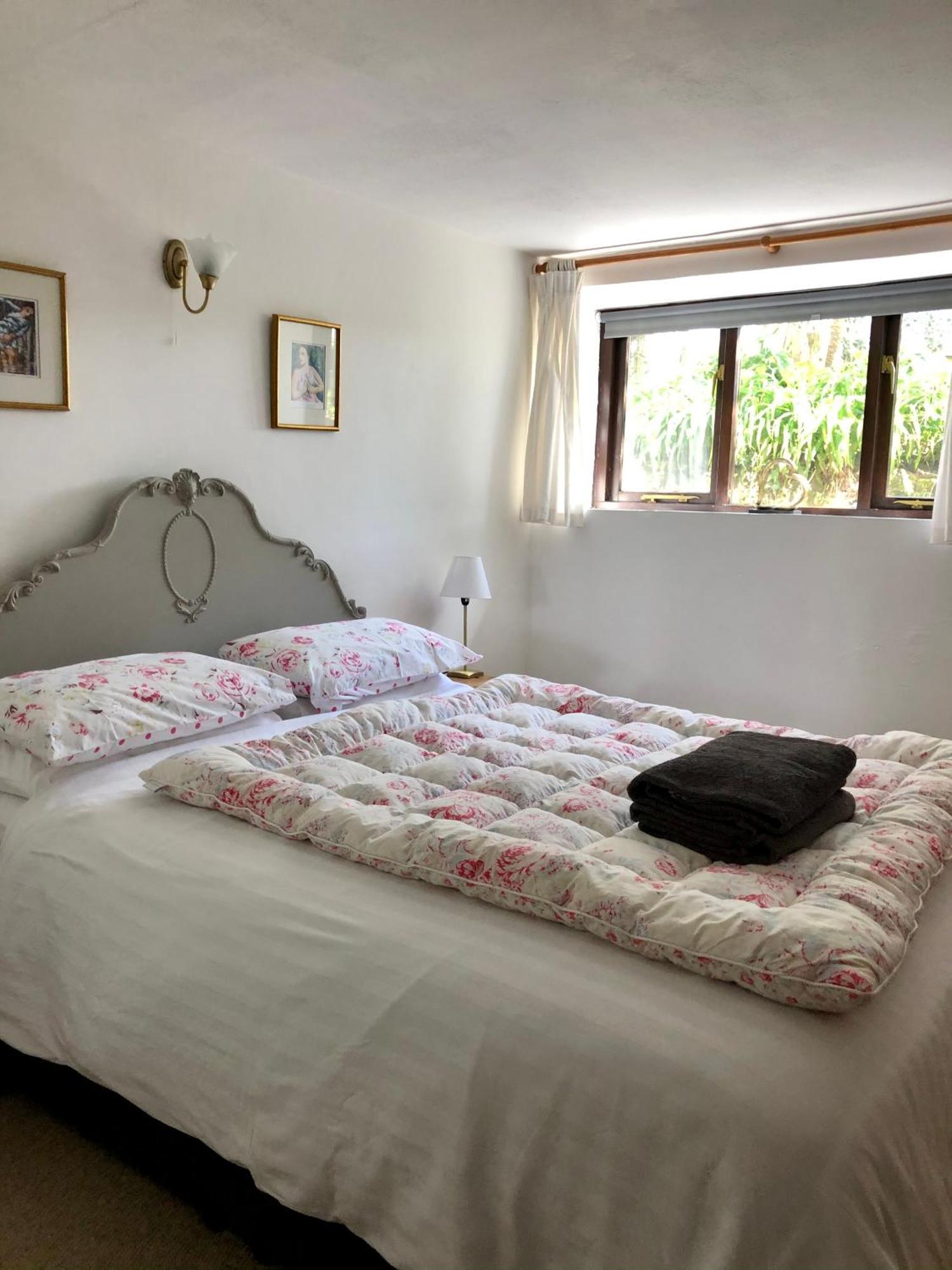 Lake Villa Holiday Cottages Holsworthy Eksteriør billede