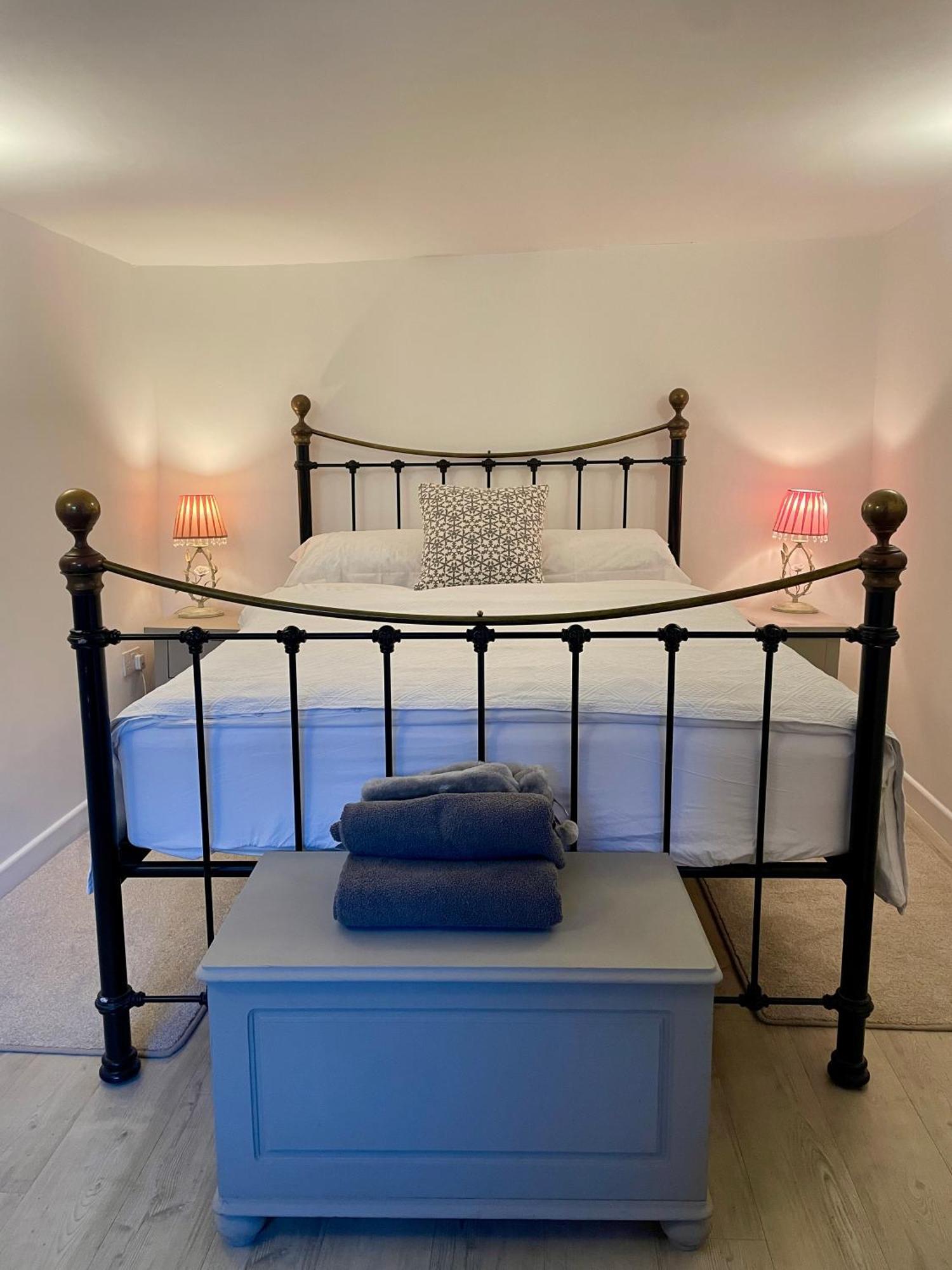 Lake Villa Holiday Cottages Holsworthy Eksteriør billede